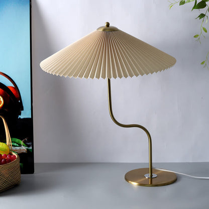 Retro Pleated Umbrella Shaped Decorative Table Lamp