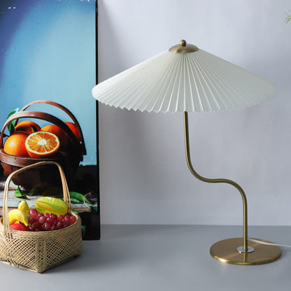 Retro Pleated Umbrella Shaped Decorative Table Lamp