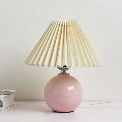 Nordic Minimalist Pleated Table Lamp