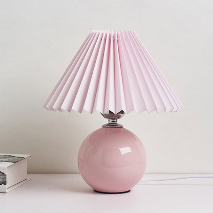 Nordic Minimalist Pleated Table Lamp