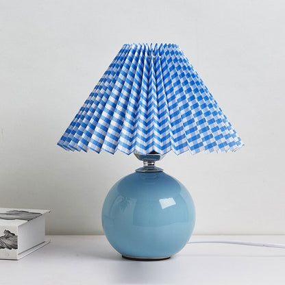 Nordic Minimalist Pleated Table Lamp