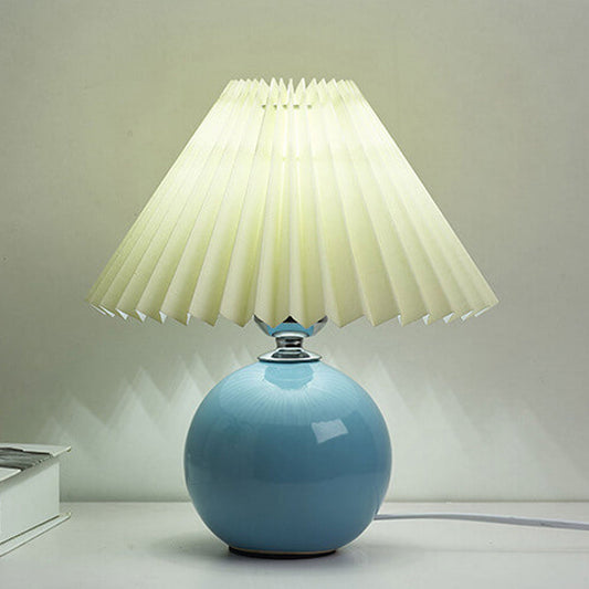 Nordic Minimalist Pleated Table Lamp