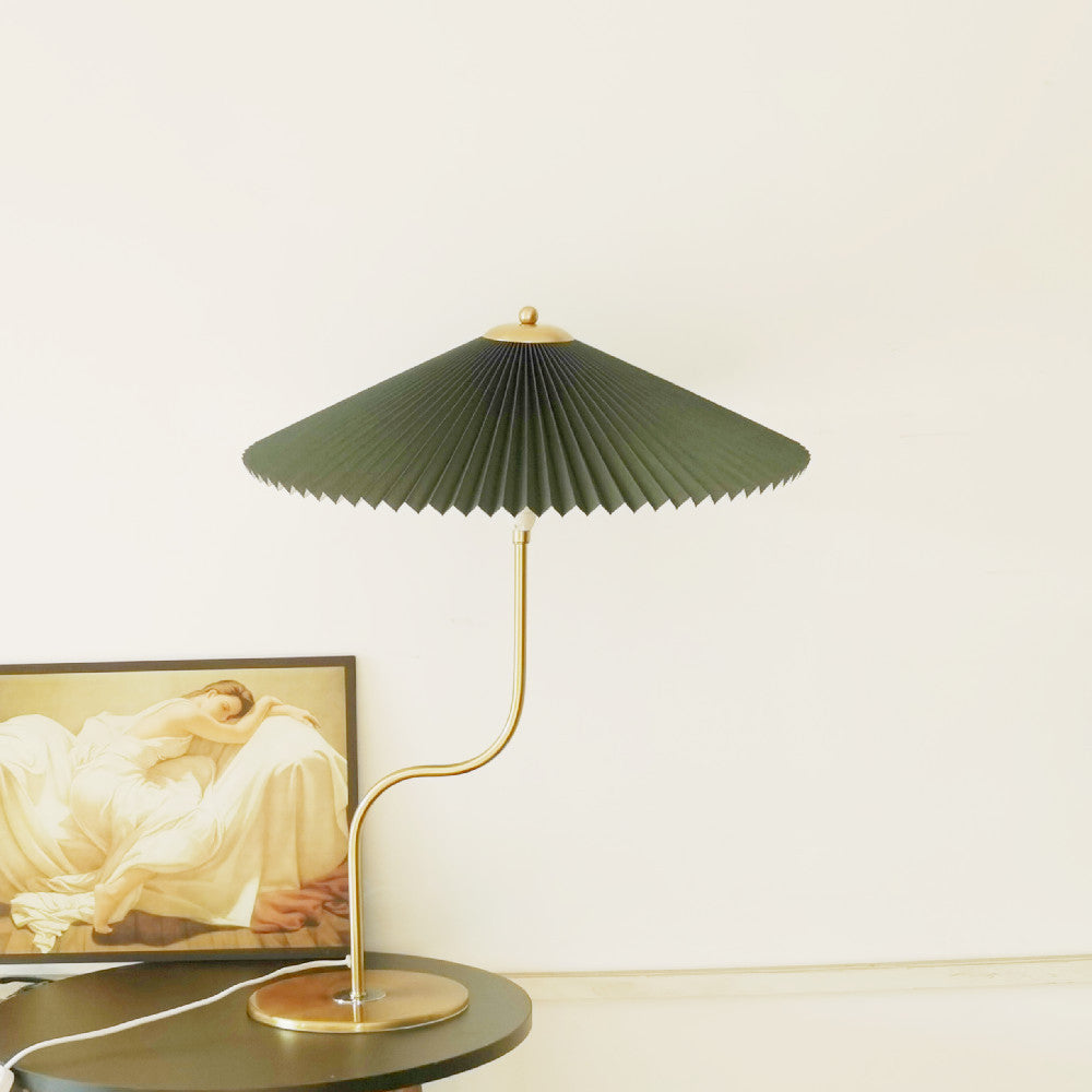 Retro Pleated Umbrella Shaped Decorative Table Lamp