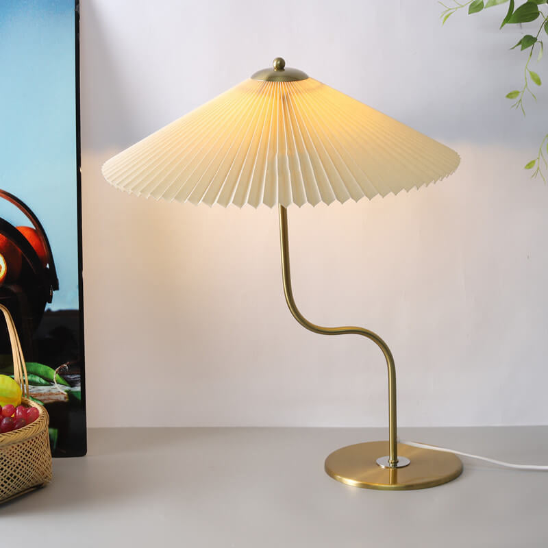 Retro Pleated Umbrella Shaped Decorative Table Lamp
