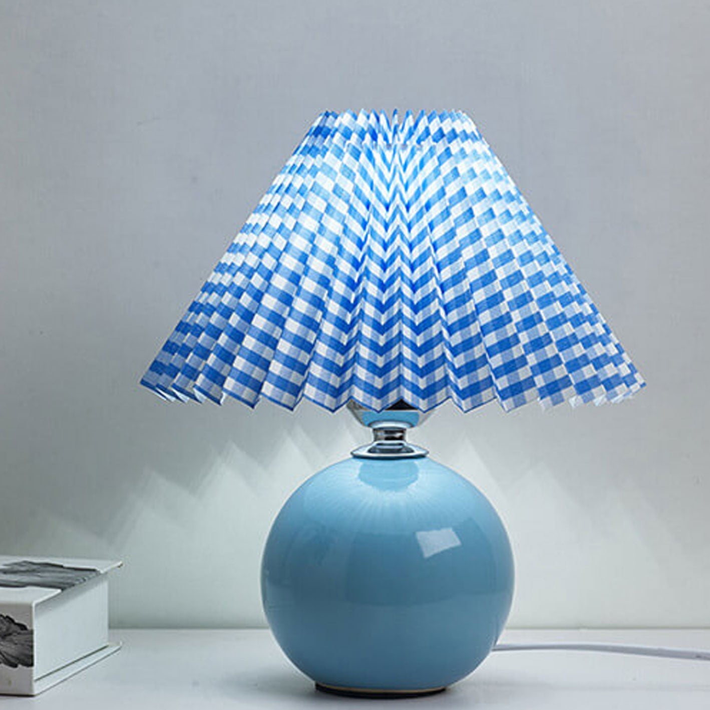 Nordic Minimalist Pleated Table Lamp