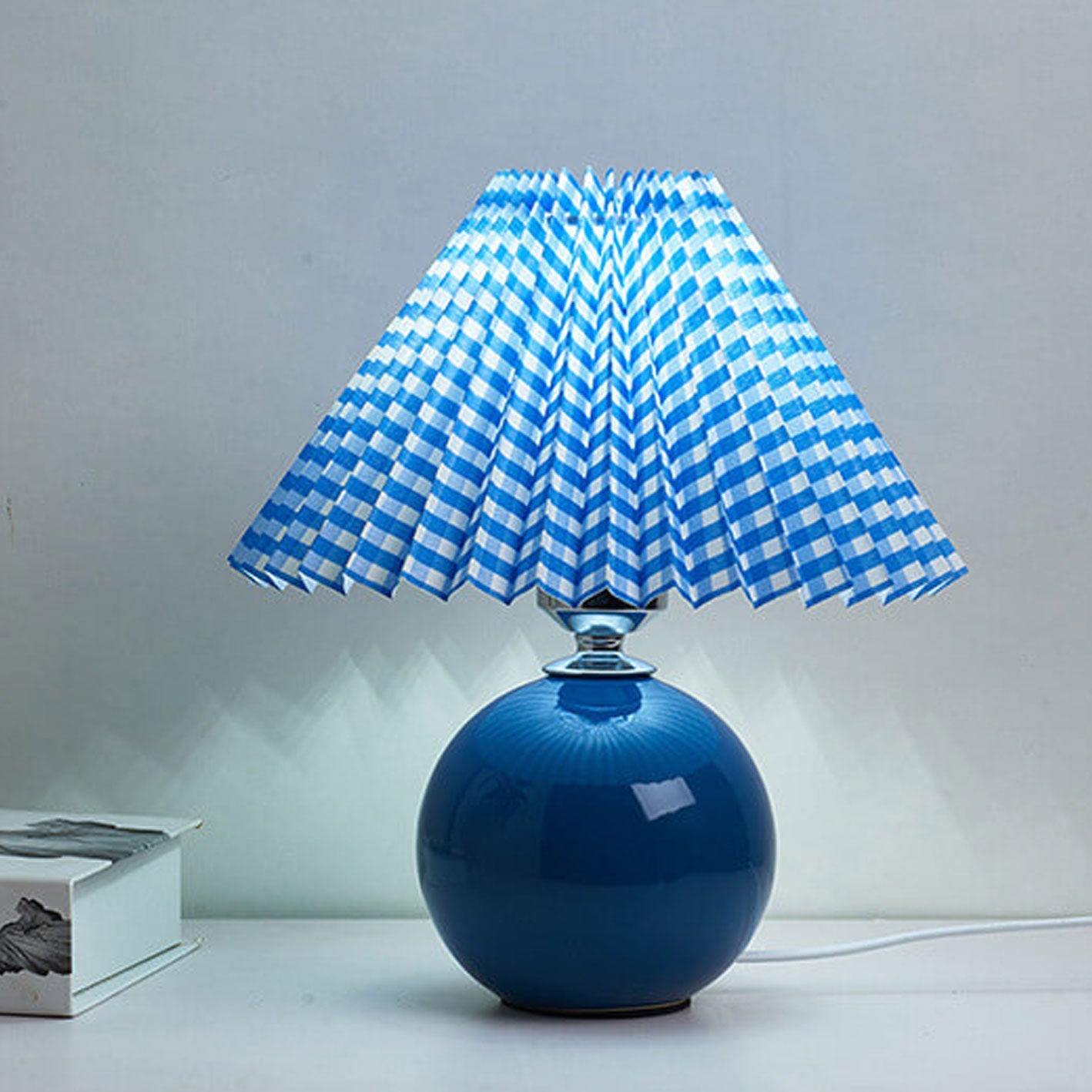 Nordic Minimalist Pleated Table Lamp