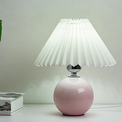 Nordic Minimalist Pleated Table Lamp