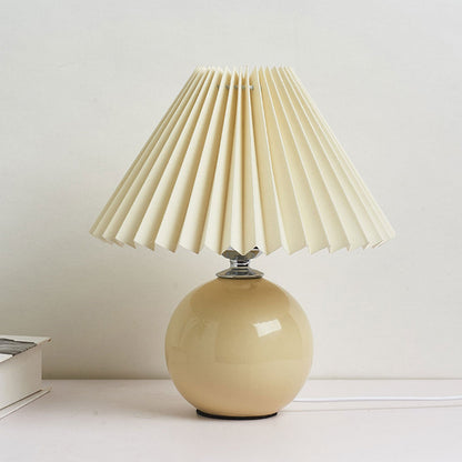 Nordic Minimalist Pleated Table Lamp