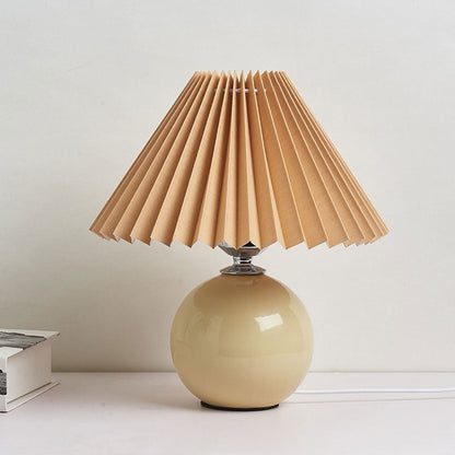 Nordic Minimalist Pleated Table Lamp