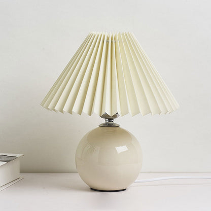 Nordic Minimalist Pleated Table Lamp
