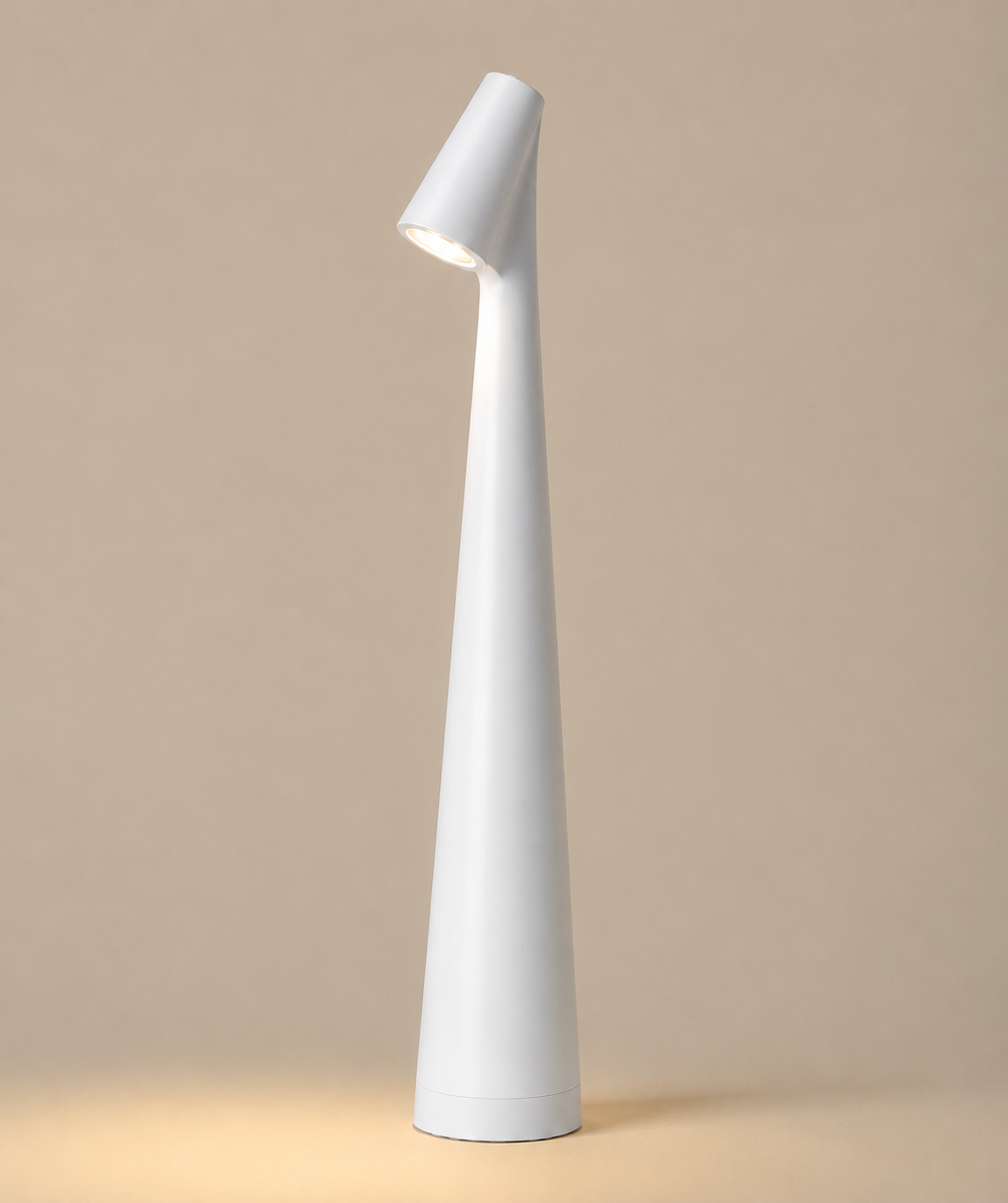Wireless Nordic Minimalist LED Table Lamp | Modern Light