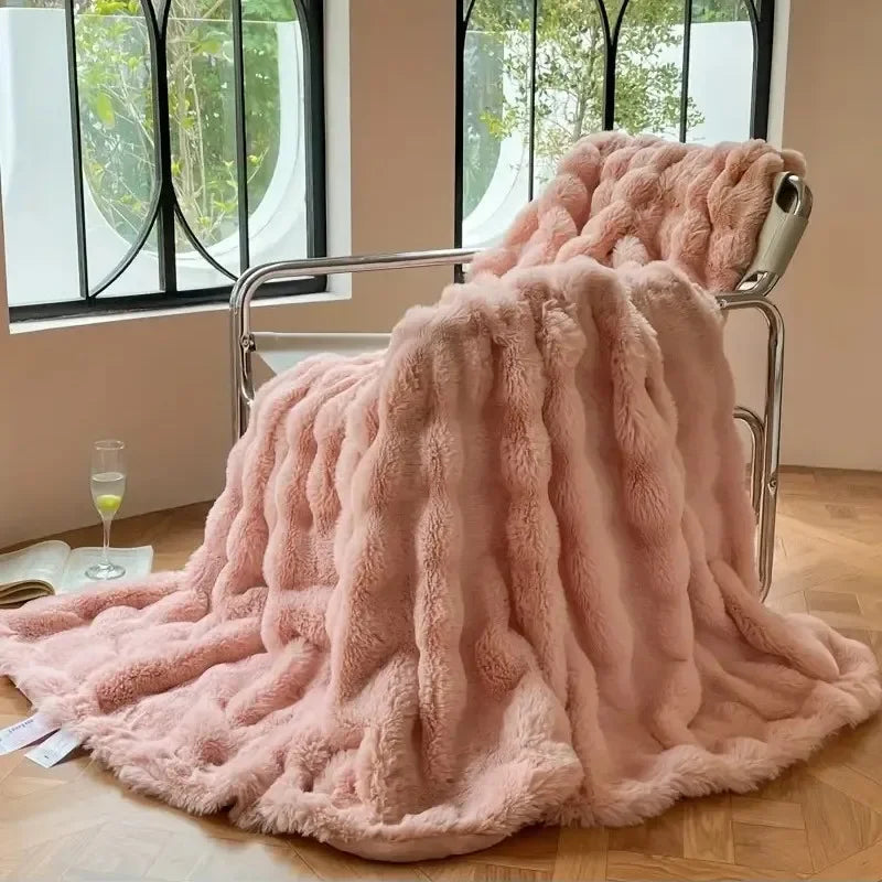 Soft Throw Blanket | Warm Bed & Sofa Comfort