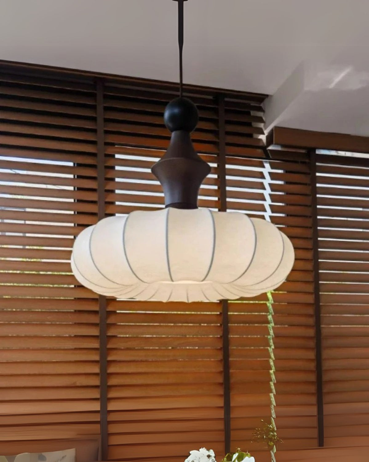 Pendant Light | Warm Ambient Lighting