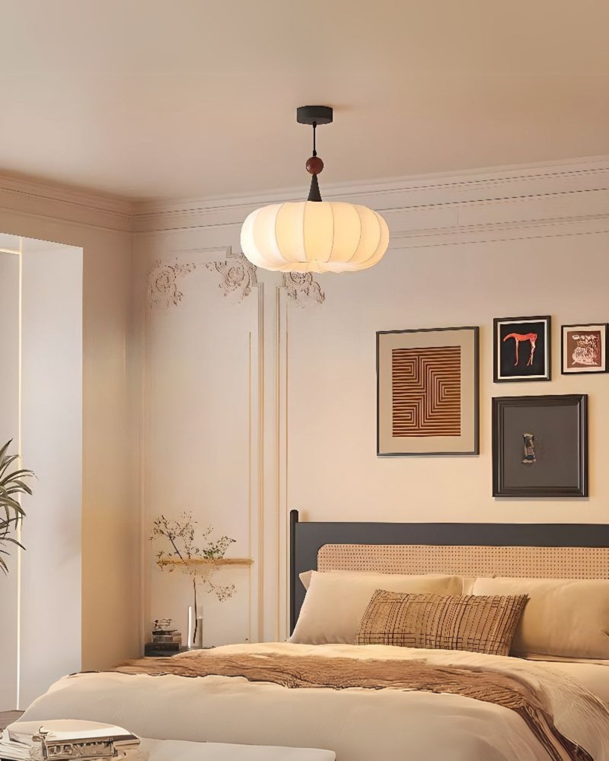 Pendant Light | Warm Ambient Lighting