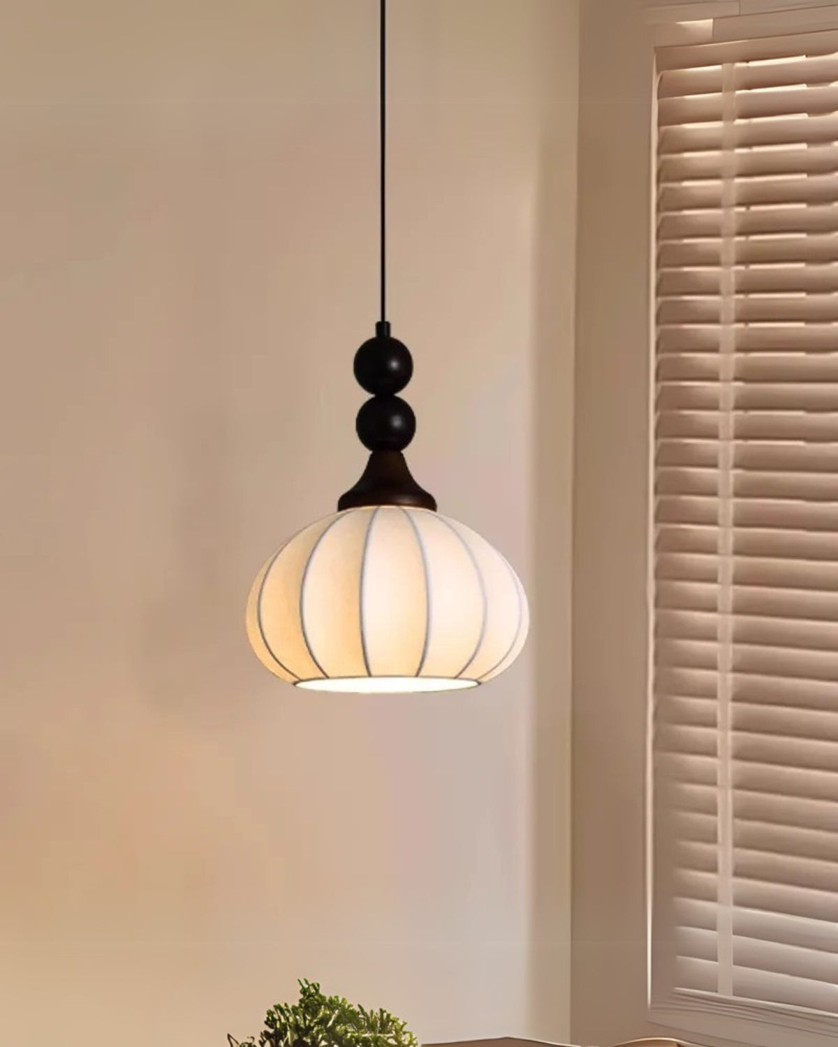 Pendant Light | Warm Ambient Lighting