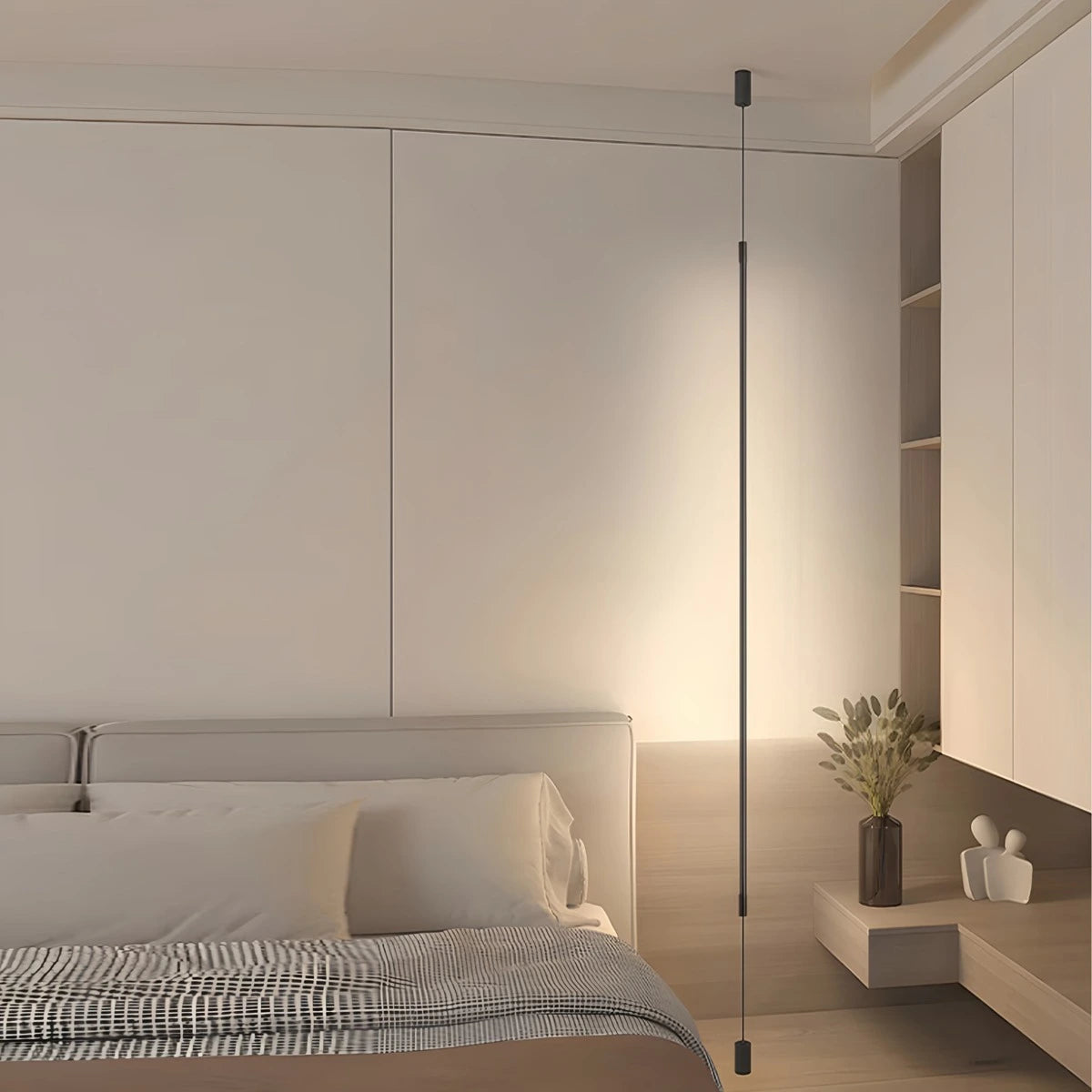Floor To Ceiling Lamp | Minimalist Vertical Lighting