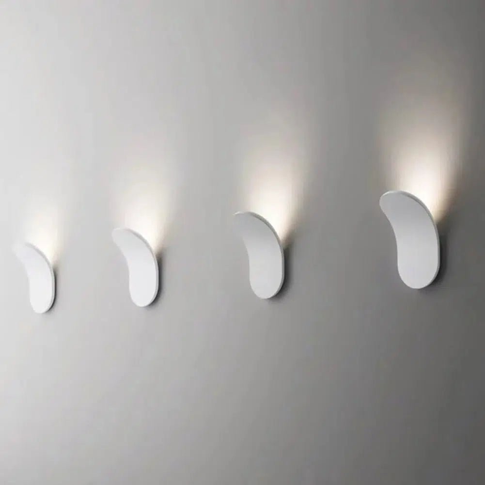 Wall Light | Modern Curved Sconce