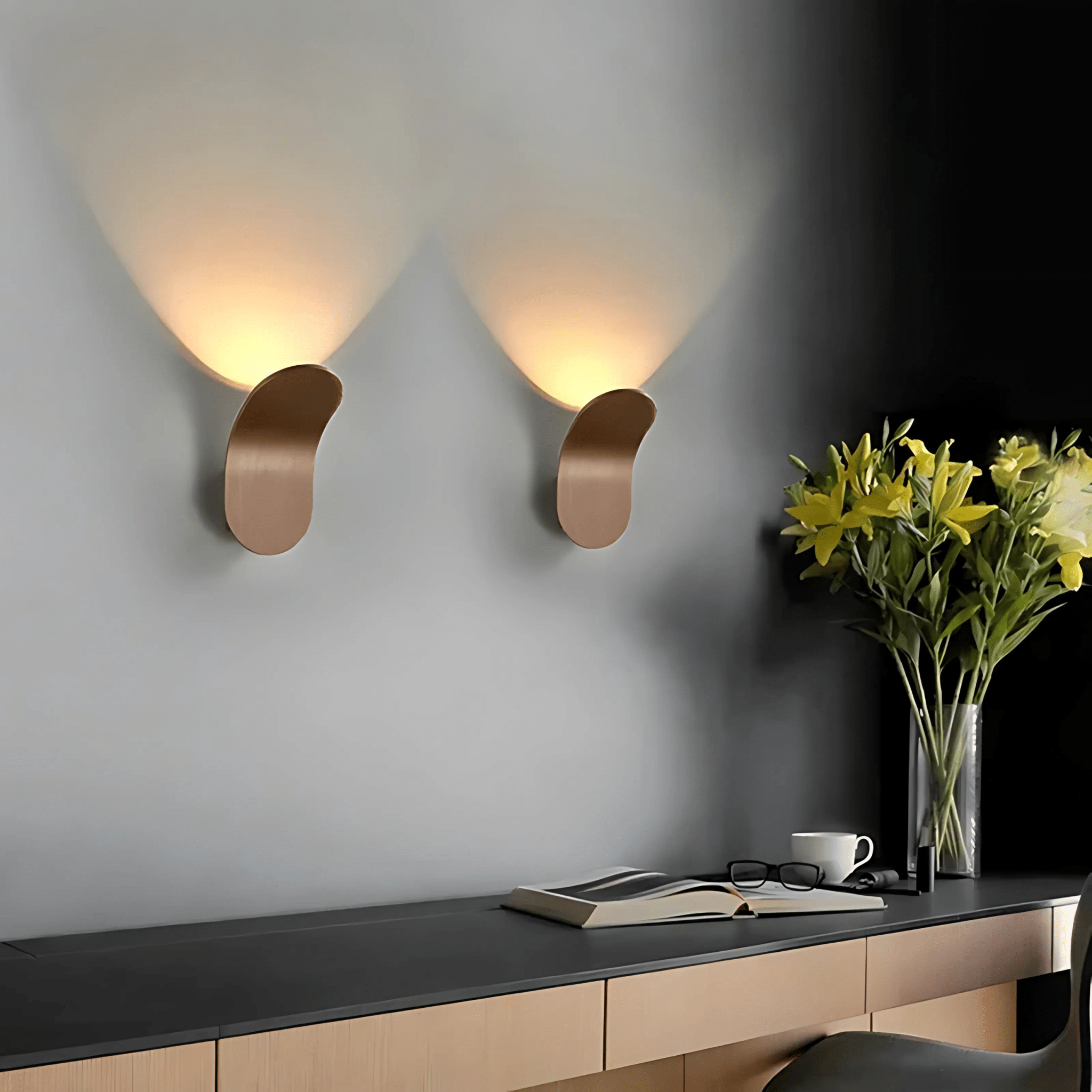 Wall Light | Modern Curved Sconce