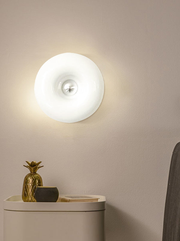 Bauhaus Wall Light | Retro Disc Design