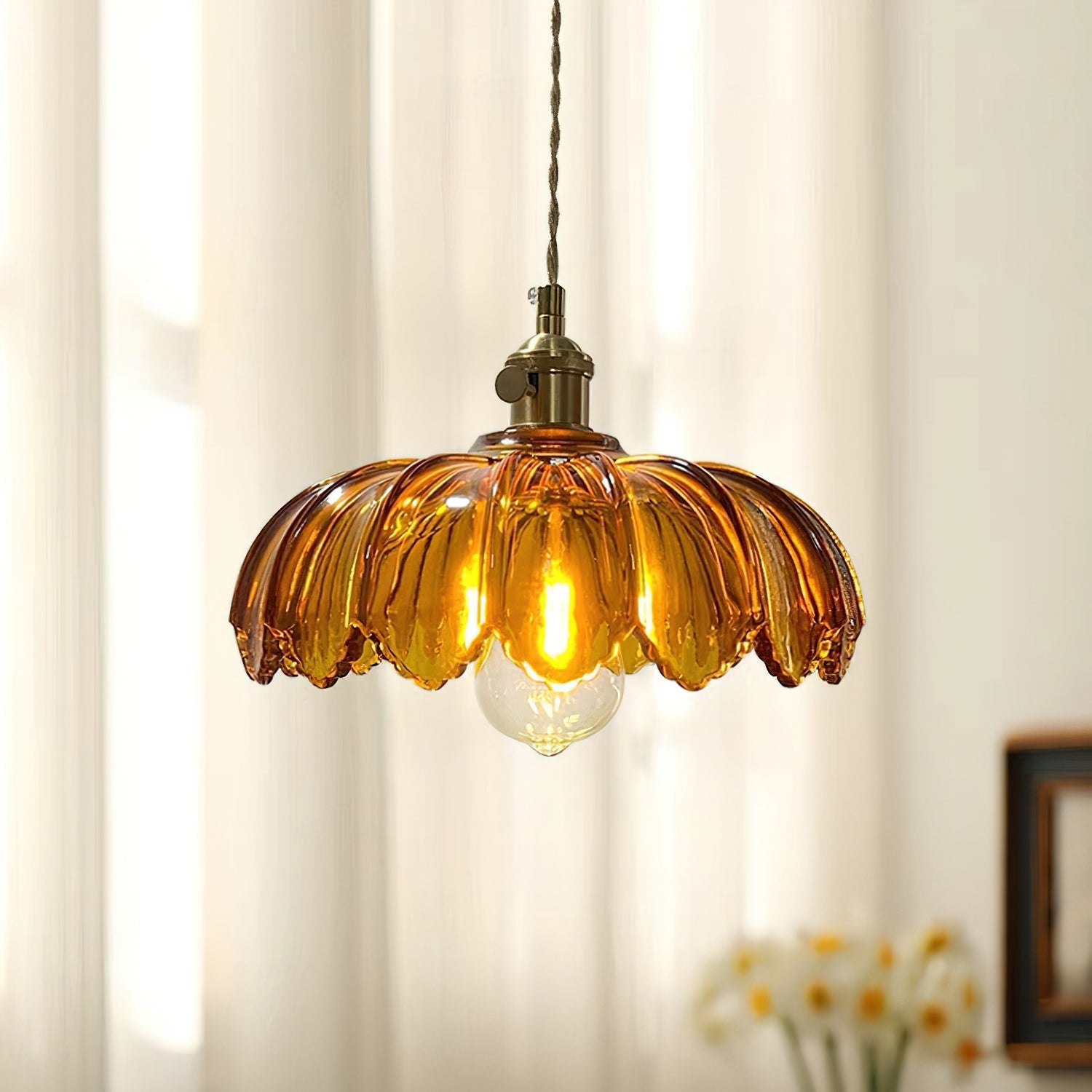 Pendant Light | Scalloped Shade