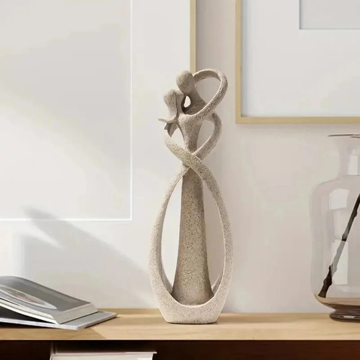 Romantic Couple Sculpture | Abstract Lovers Statue Home Decor Ornament