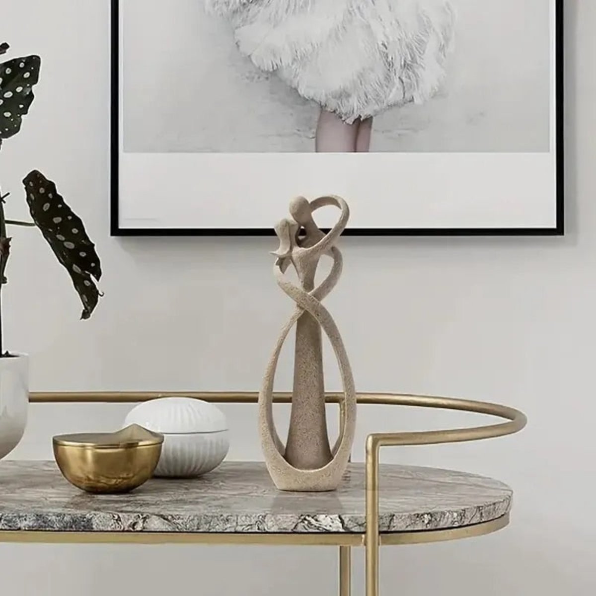 Romantic Couple Sculpture | Abstract Lovers Statue Home Decor Ornament