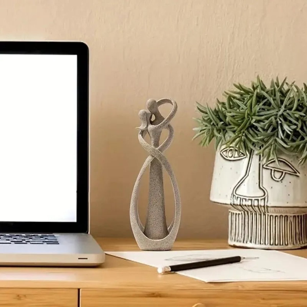 Romantic Couple Sculpture | Abstract Lovers Statue Home Decor Ornament