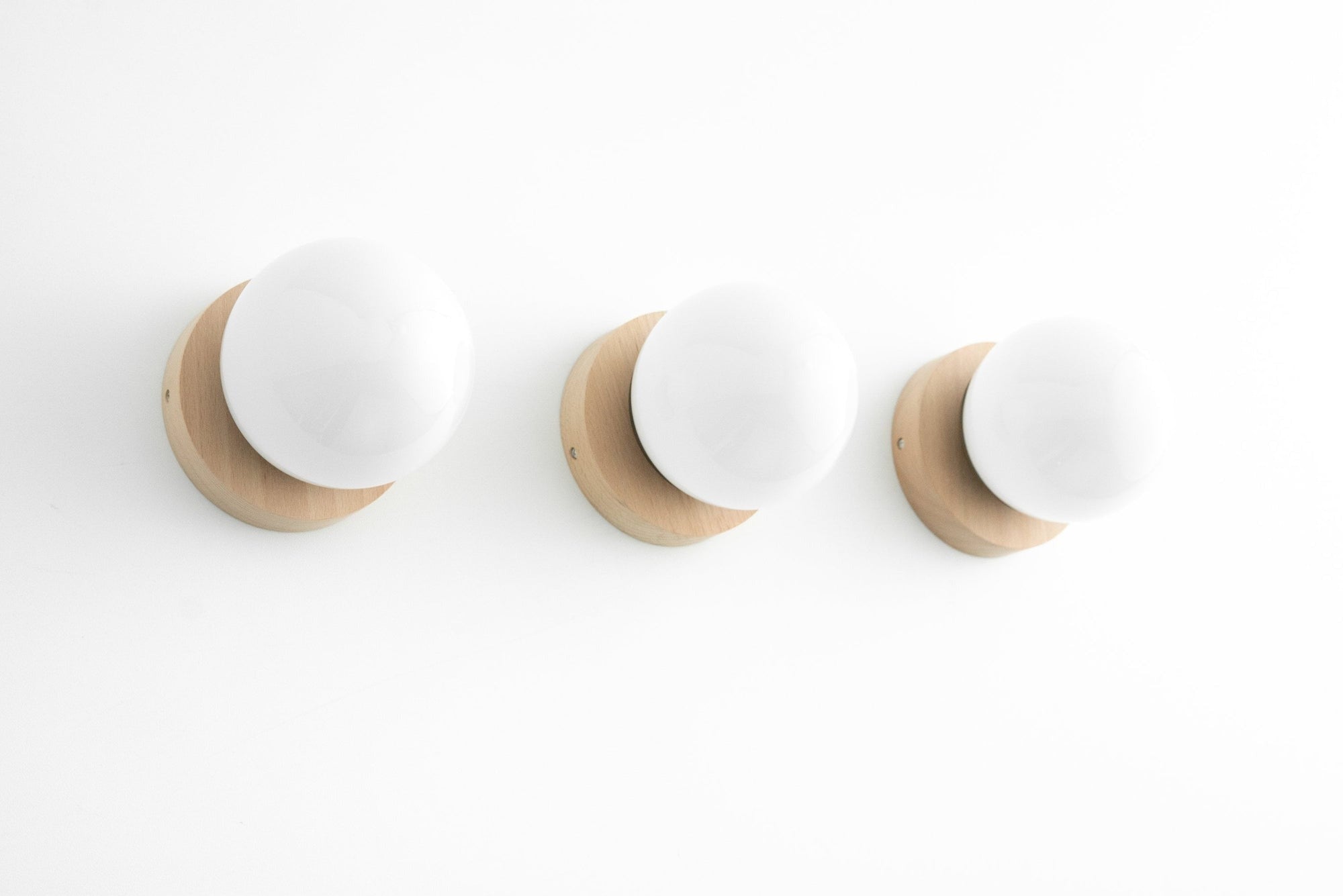Minimalist Globe Wall Light | G9 Sconce