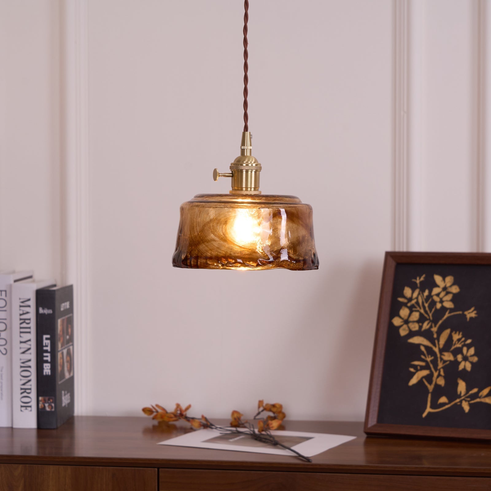 Organic Shape Pendant Light | Soft Ambient Glow