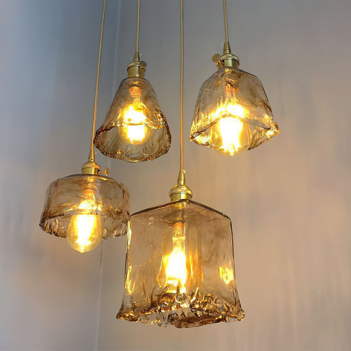 Organic Shape Pendant Light | Soft Ambient Glow