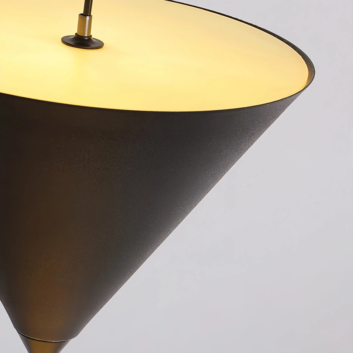 Floor To Ceiling Lamp | Adjustable Ambient Lighting