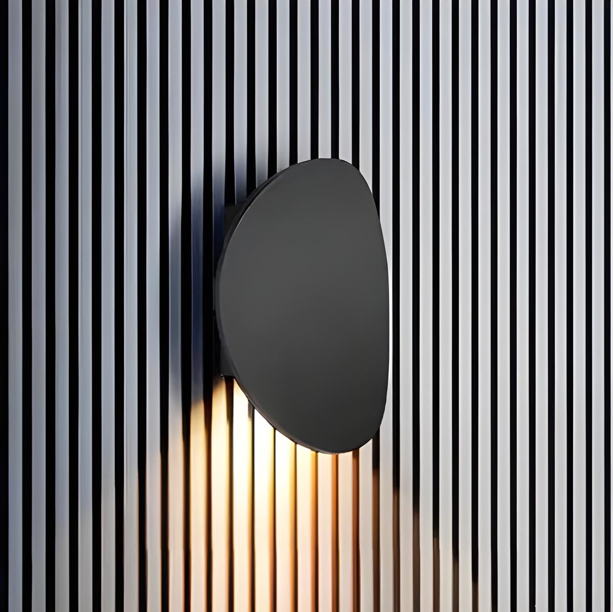 Minimalist Indoor Wall Light | Accent Lighting