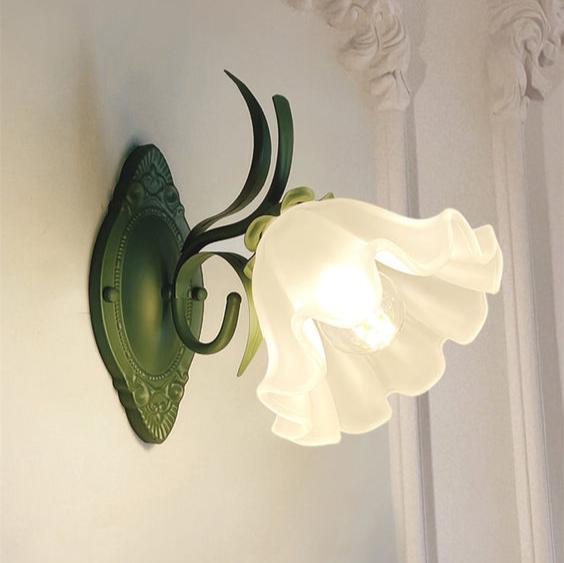 Floral Wall Light Lily Design Sconce