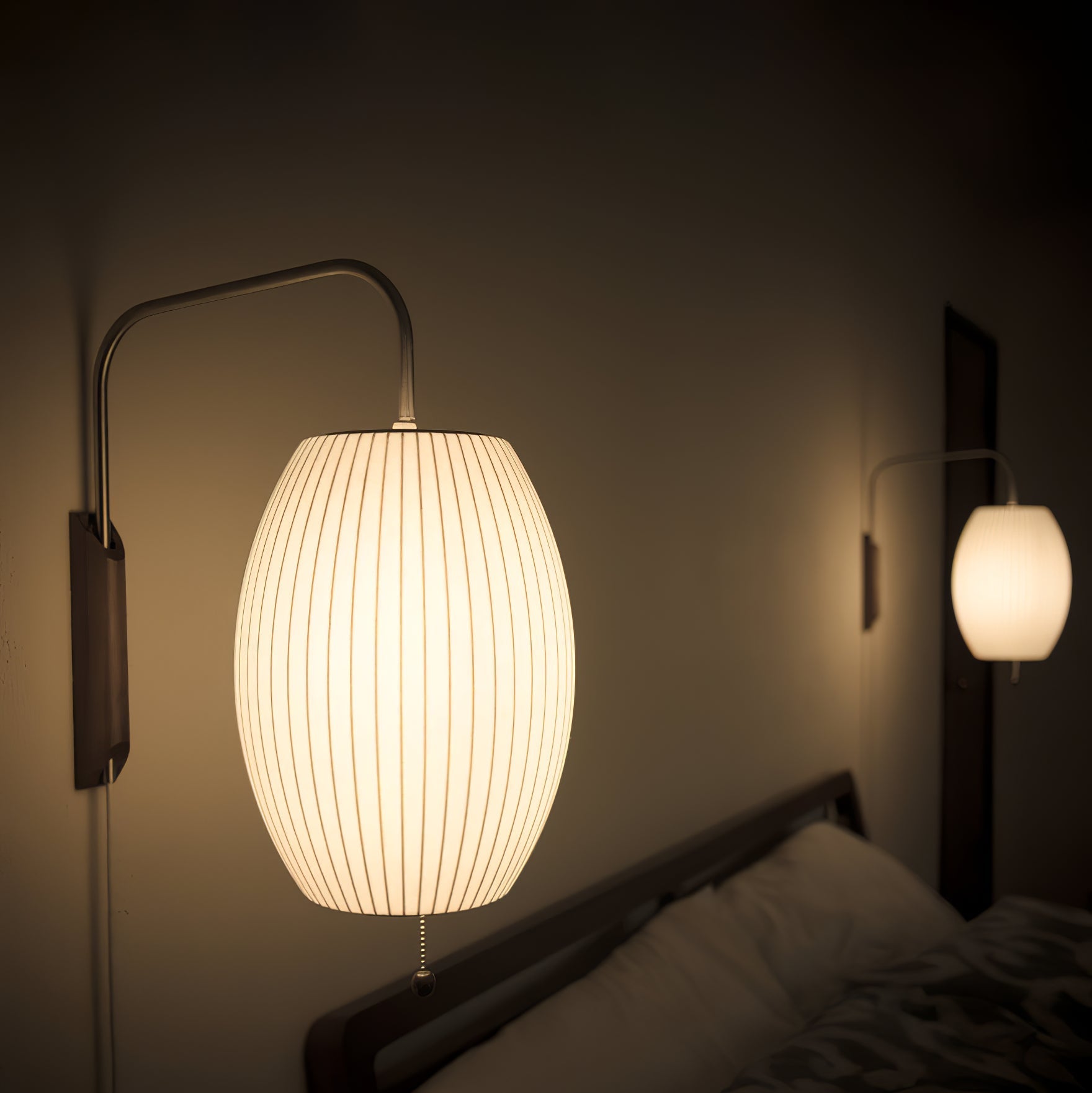 Japandi Wall Lamp | Adjustable Plug In Lighting