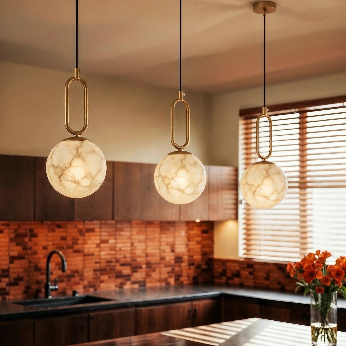 Alabaster Pendant Light Teardrop Oval Link Full