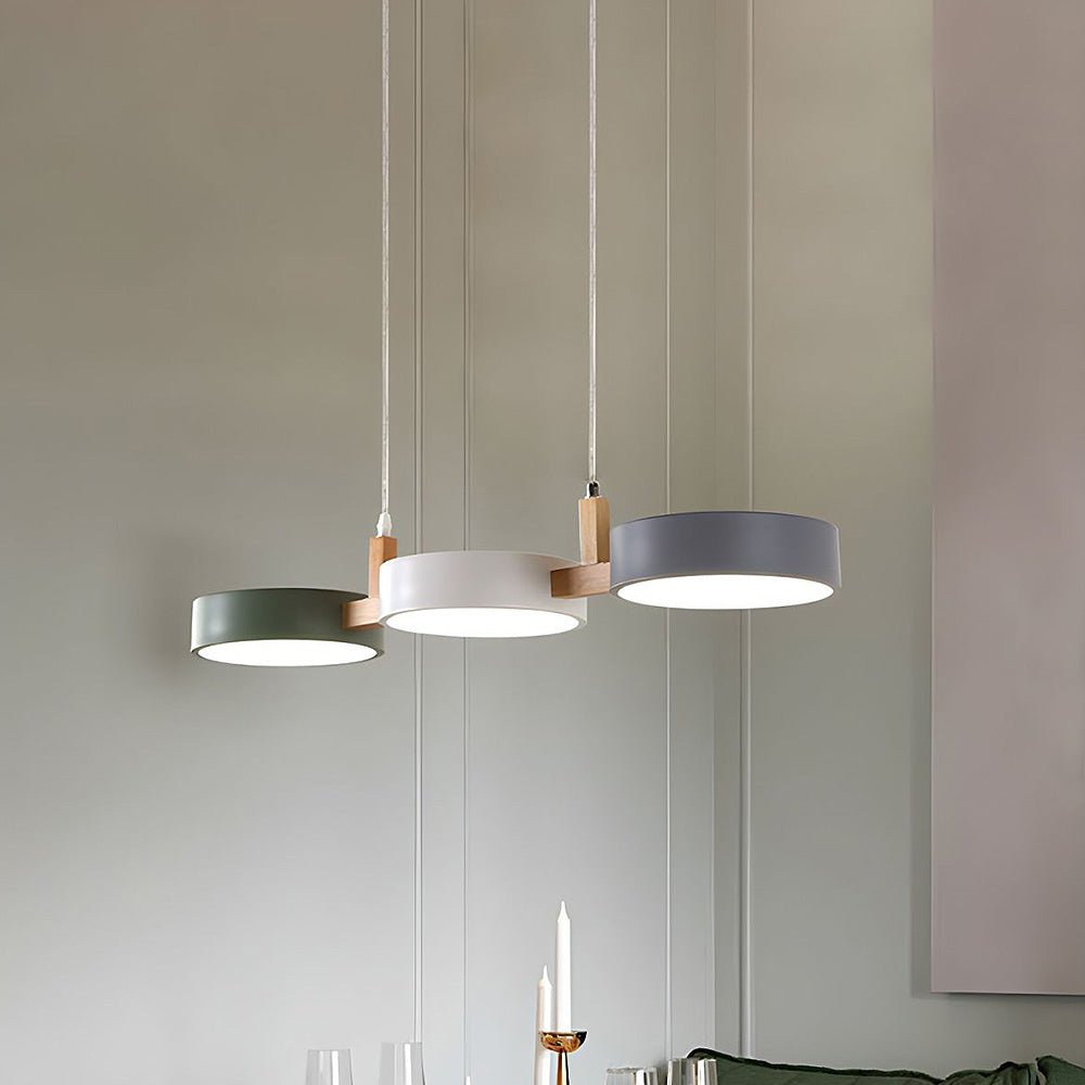 Contemporary Metal Cylinder Multi Light Nordic Pendant Light Close Up