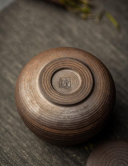 Japanese Pottery Handmade Wabi-Sabi Sealed Storage Jar Side