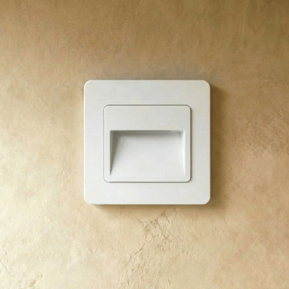 Minimalist Aluminum LED Stair Light Recessed Motion Front