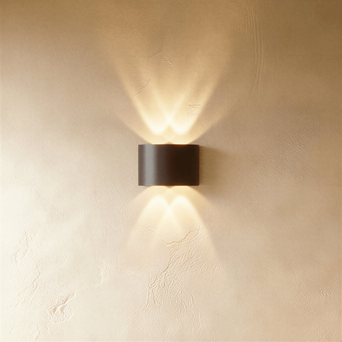 Minimalist Aluminum Wall Lamp Curved Uplighter Side