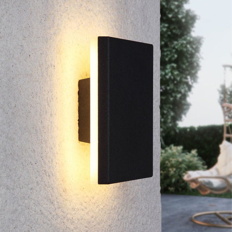 Minimalist LED Outdoor Wall Lamp Flush Disc View 15
