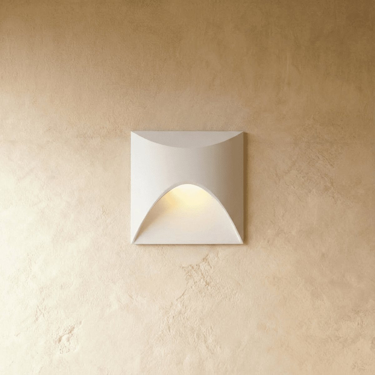 Minimalist Metal Recessed Stair Light Curved Cutout LED Side