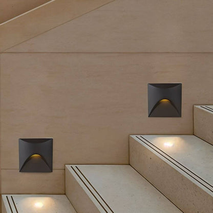 Minimalist Metal Recessed Stair Light Curved Cutout LED View 11