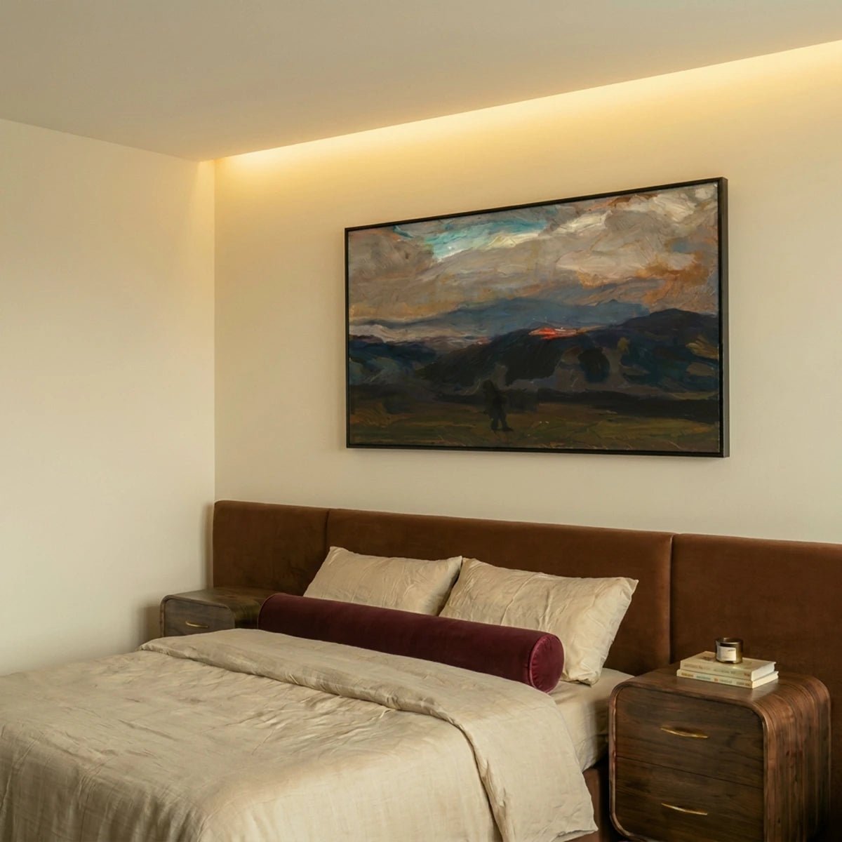 Minimalist Metal Wall Lamp Linear Geometric LED Lifestyle