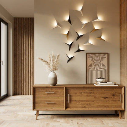 Minimalist Metal Wall Lamp Three Point Star Close Up