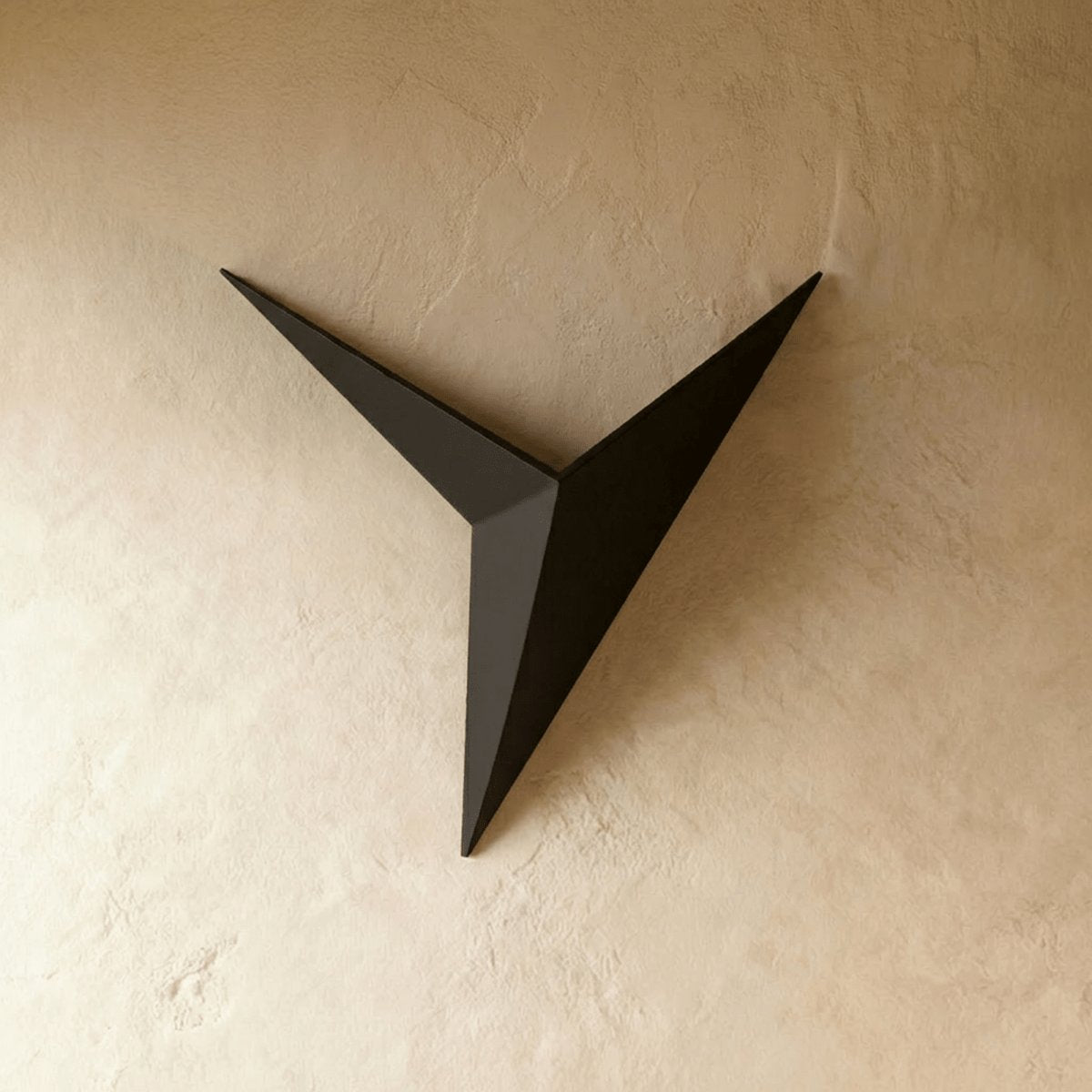 Minimalist Metal Wall Lamp Three Point Star Front
