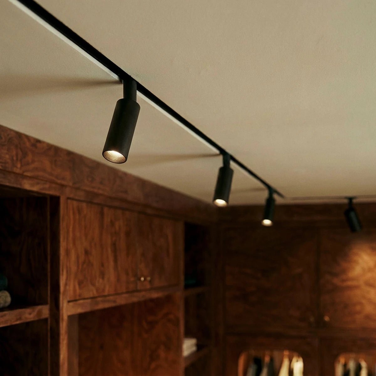 Modern Aluminum Magnetic Track Light System Flexible Rail View 22