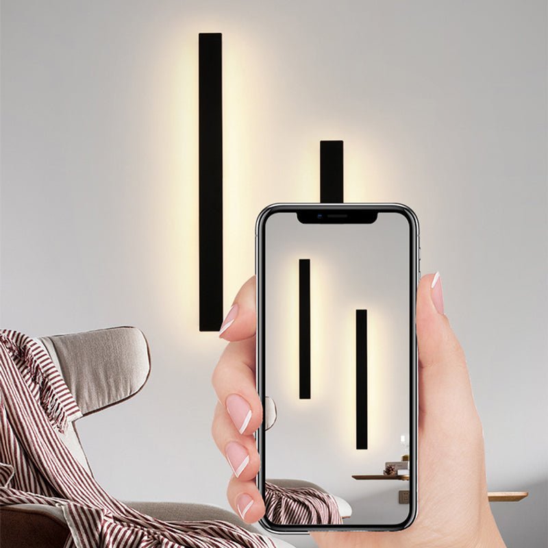 Modern Metal Outdoor Wall Lamp Linear LED Lifestyle