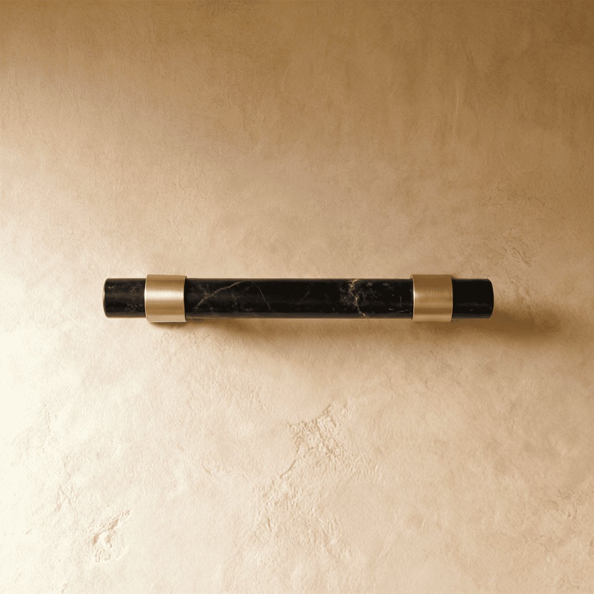 Natural Marble Cabinet Knob Pull Bar Cylindrical Close Up